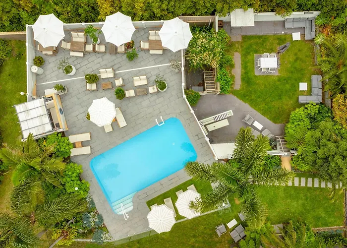 South Seas Motel