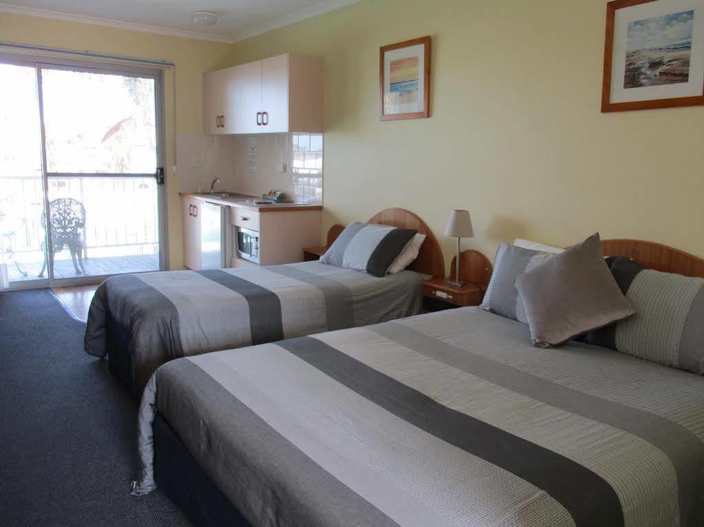 Motel South Seas 3*